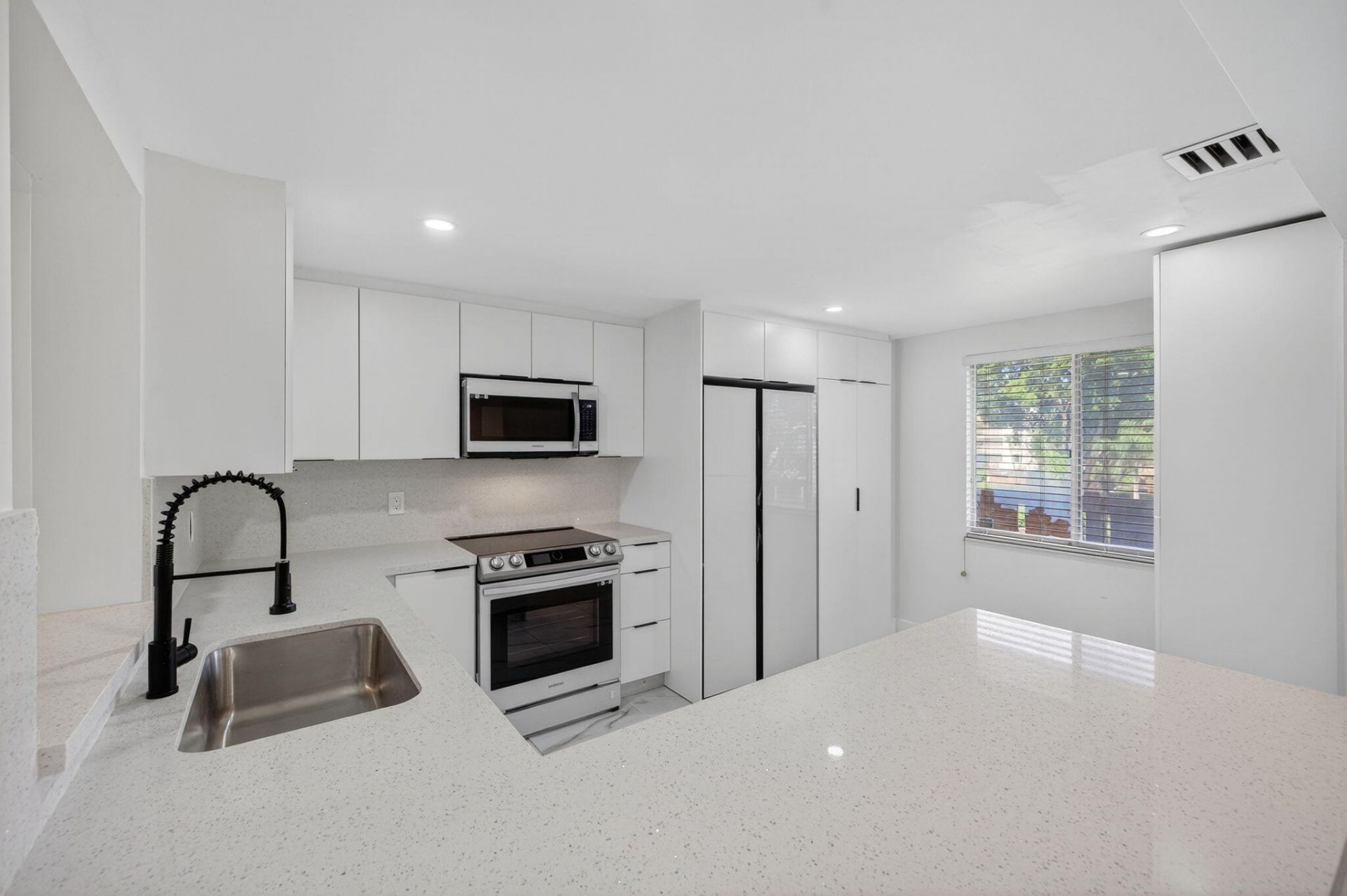 14375 Strathmore Lane, Unit 303, Delray Beach, FL 33446 Photo