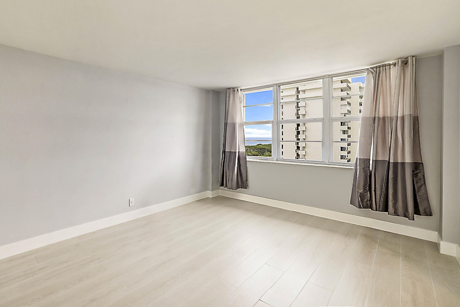 2121 N Ocean Boulevard, Unit 1103w, Boca Raton, FL 33431 Photo