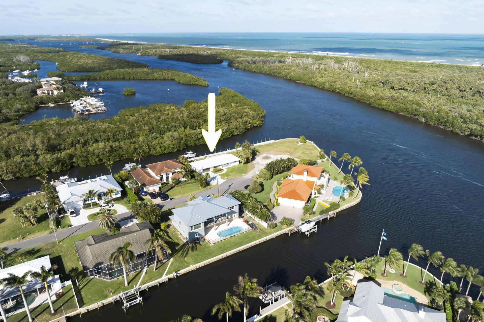 8585 SE Palm Street, Hobe Sound, FL 33455 Photo