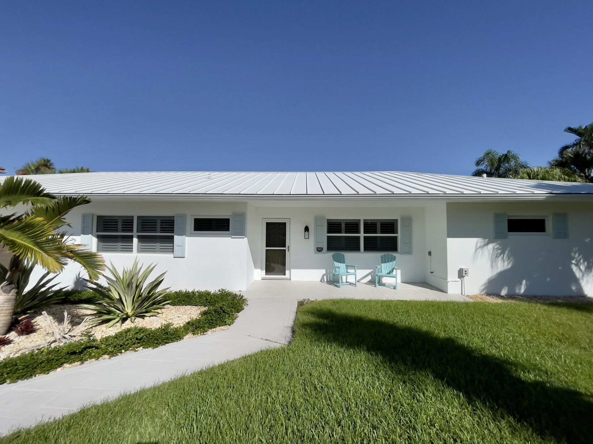 8585 SE Palm Street, Hobe Sound, FL 33455 Photo