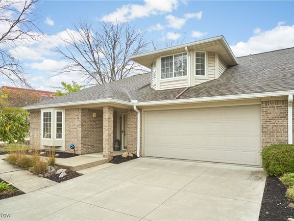 108 Furnace Run Drive, Akron, OH 44307