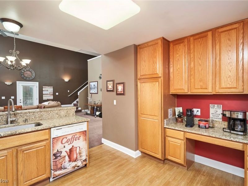 108 Furnace Run Drive, Akron, OH 44307 Photo 10