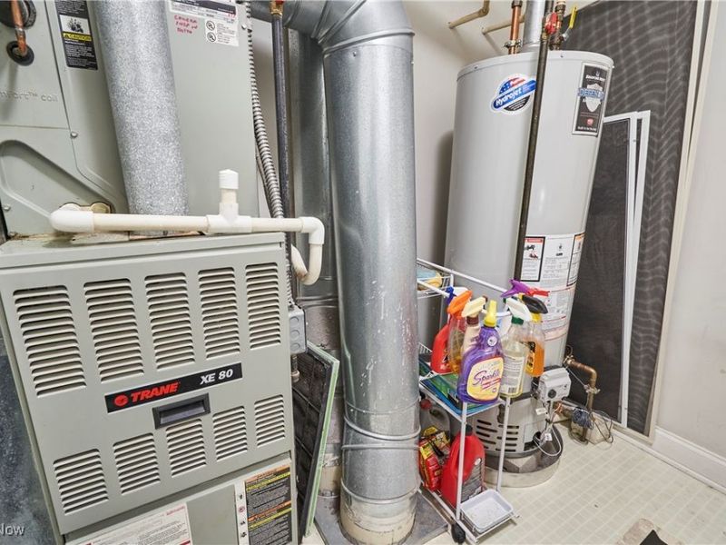 108 Furnace Run Drive, Akron, OH 44307 Photo 17