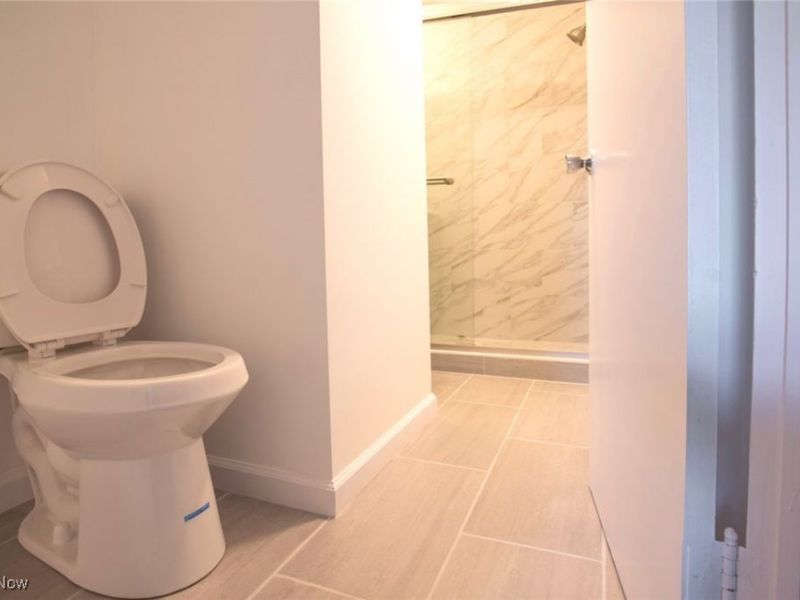 1399 Barlow Road, Unit 1, Hudson, OH 44236 Photo 11