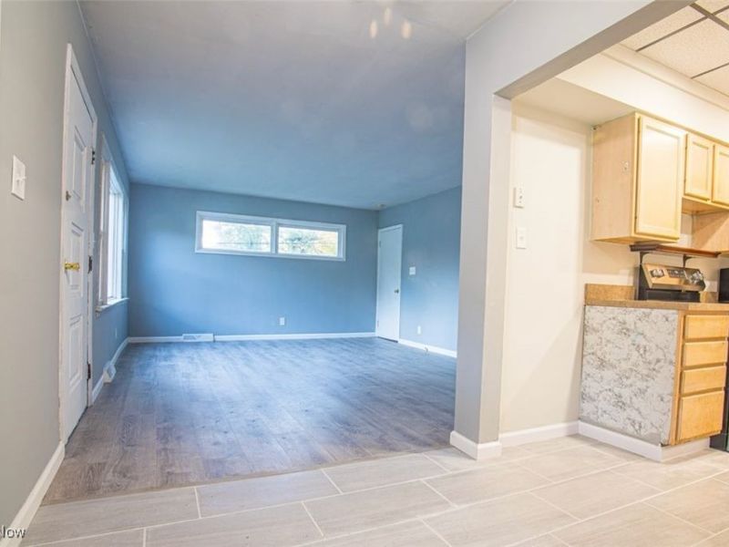 1399 Barlow Road, Unit 1, Hudson, OH 44236 Photo 3