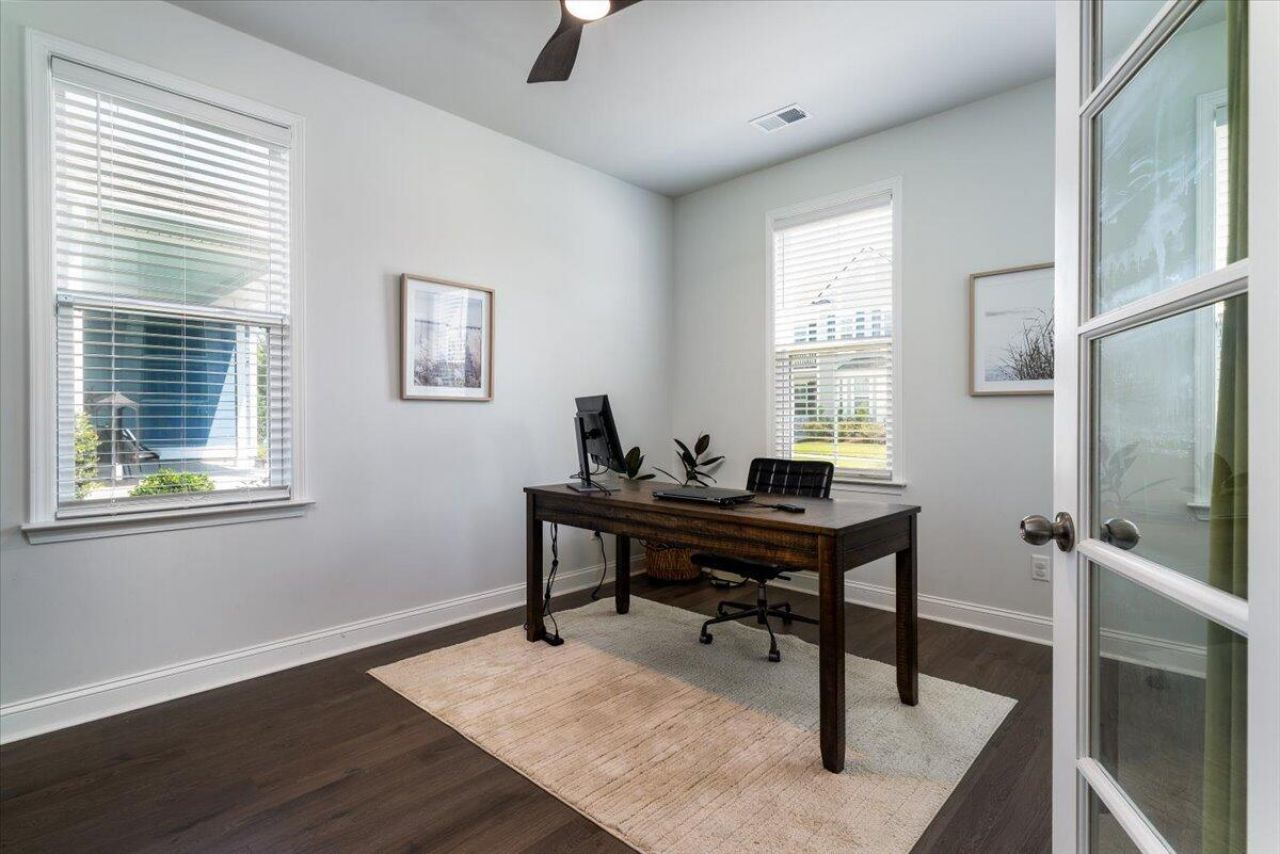 2017 Geranium Lane Photo 11