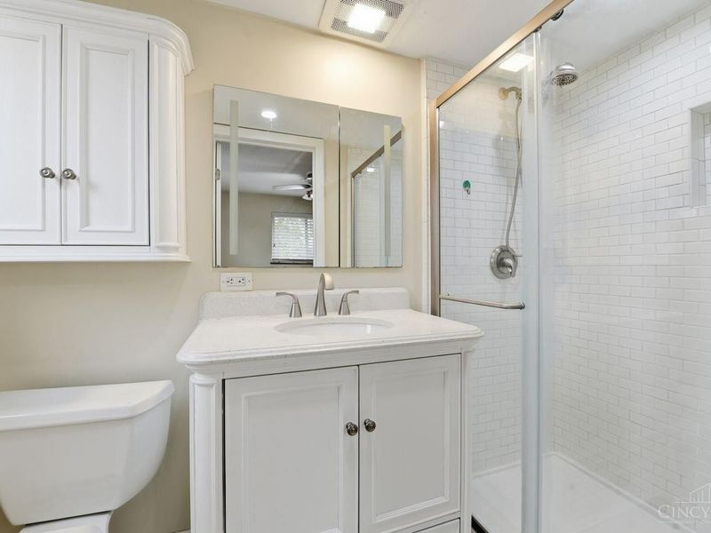 10489 Cinderella Drive, Montgomery, OH 45242 Photo 28