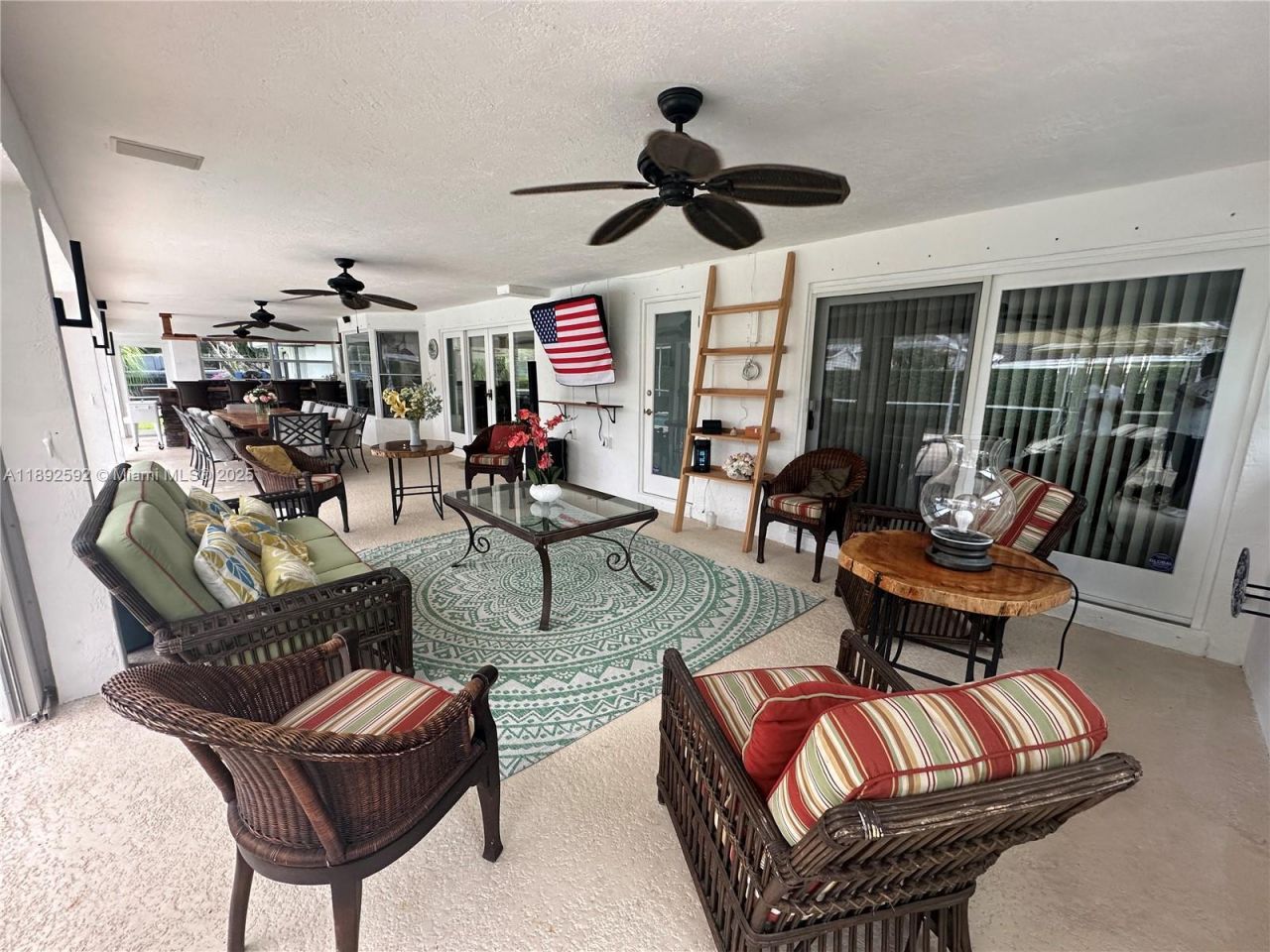 8050 SW 170th St, Palmetto Bay, FL 33157 Photo