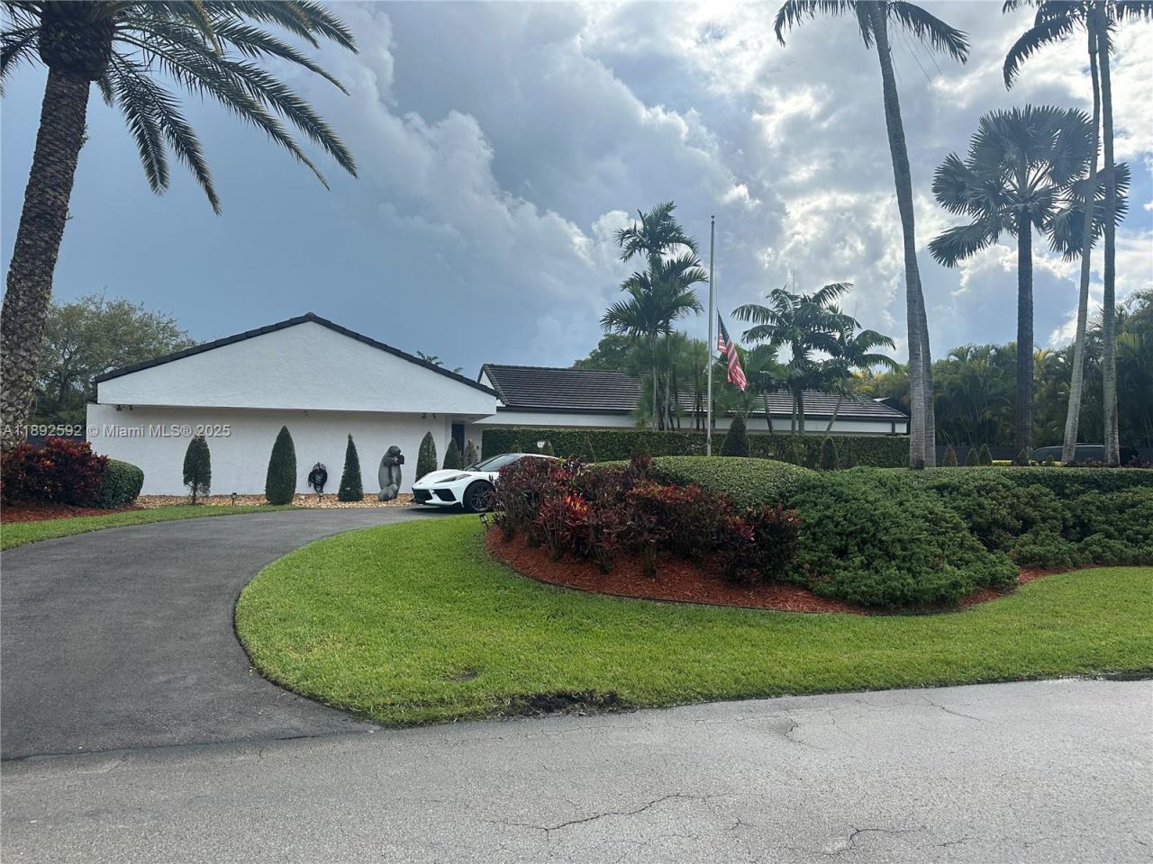 8050 SW 170th St, Palmetto Bay, FL 33157 Photo