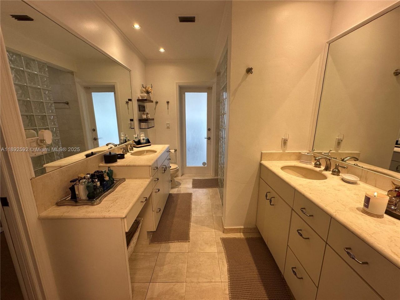 8050 SW 170th St, Palmetto Bay, FL 33157 Photo