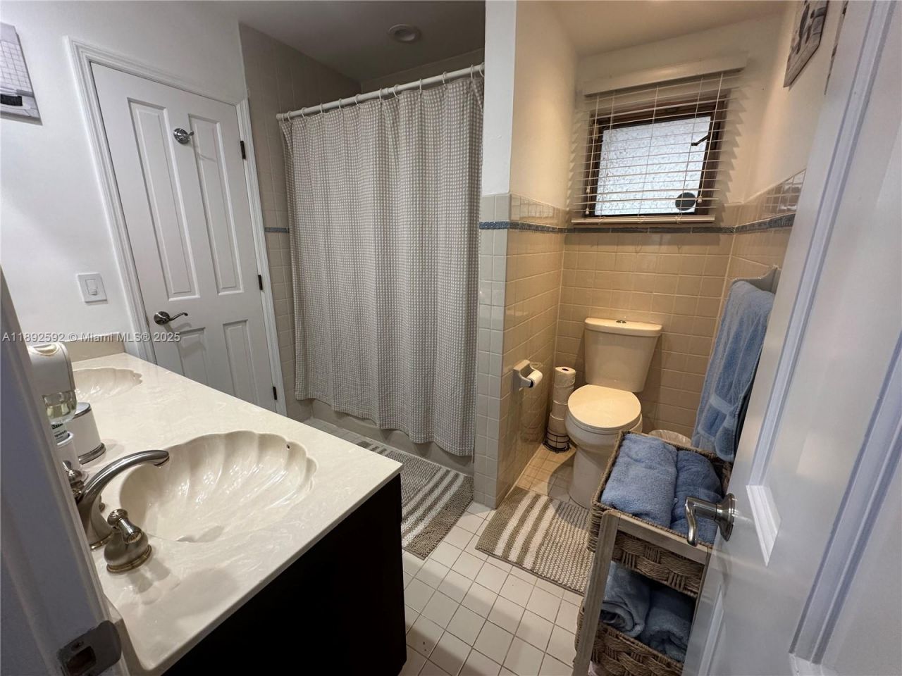 8050 SW 170th St, Palmetto Bay, FL 33157 Photo