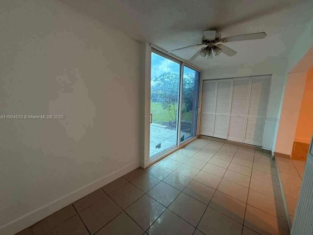 23 N Valencia Dr, Unit 2-32, Davie, FL 33324 Photo