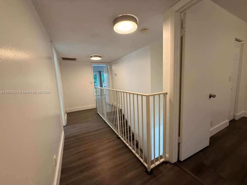 23 N Valencia Dr, Unit 2-32, Davie, FL 33324 Photo