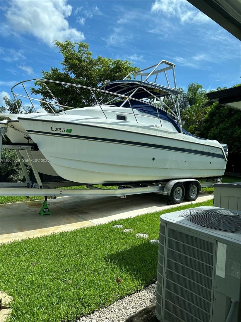 1700 NW North River Dr. #51, Miami, FL 33125 Photo