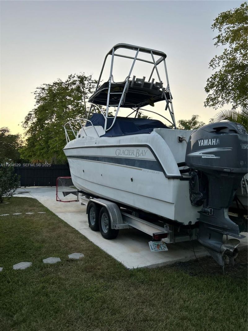 1700 NW North River Dr. #51, Miami, FL 33125 Photo