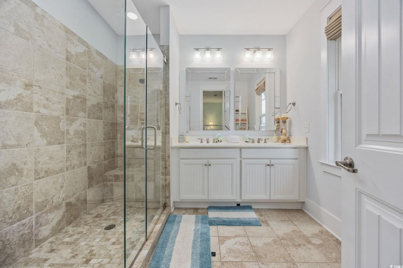 820 Madiera Dr. Photo 18