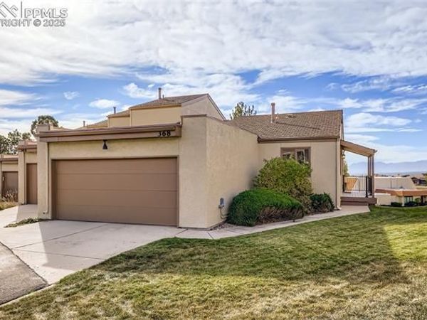 368 Mission Hill Way, Colorado Springs, CO 80921