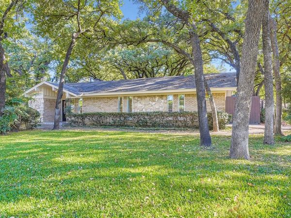 3106 Woodford Drive, Arlington, TX 76013