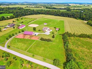 115 CREEKLAND DRIVE, EAST BERLIN, PA 17316