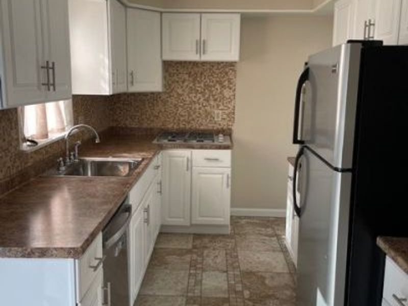 4154 Bexley Boulevard, Cleveland, OH 44121 Photo 2