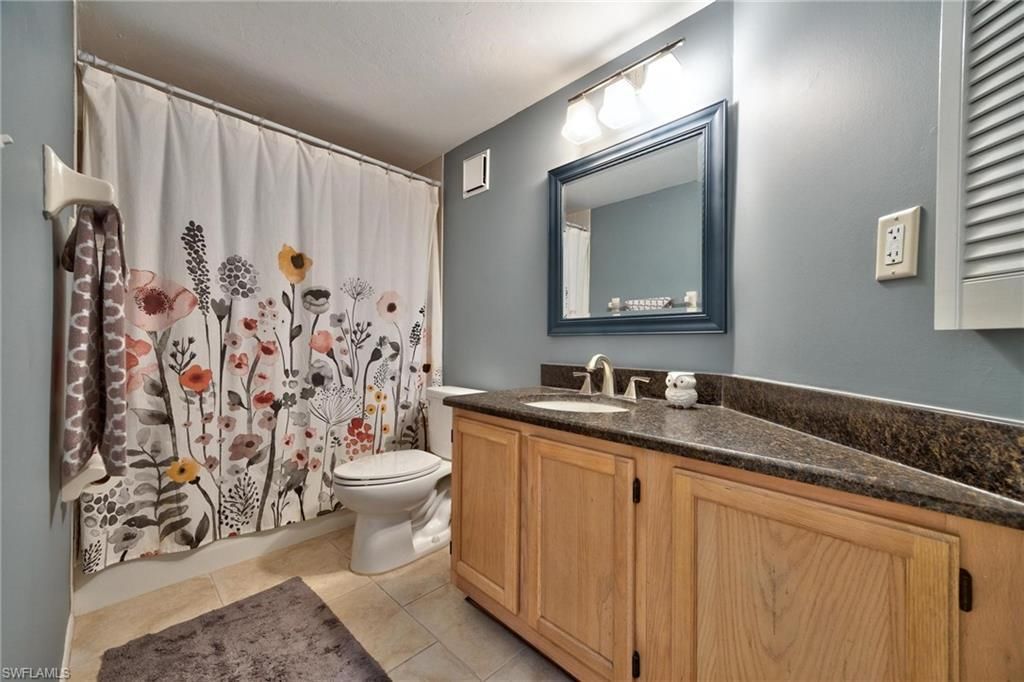 9627 Eaton Gardens Ln, Unit 204, Fort Myers, FL 33919 Photo