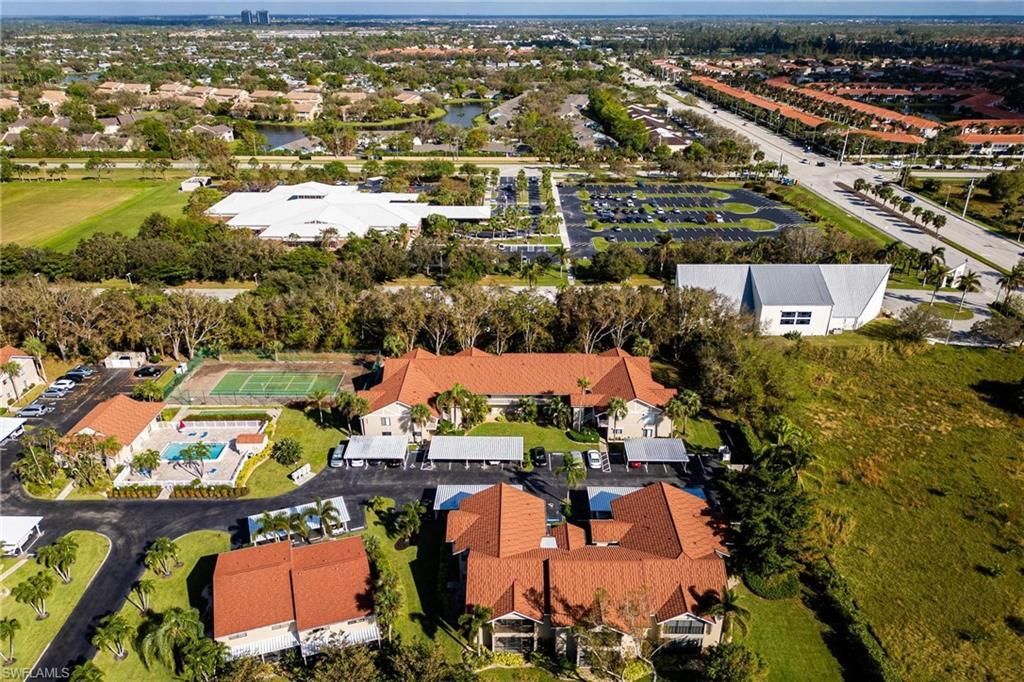 9627 Eaton Gardens Ln, Unit 204, Fort Myers, FL 33919 Photo