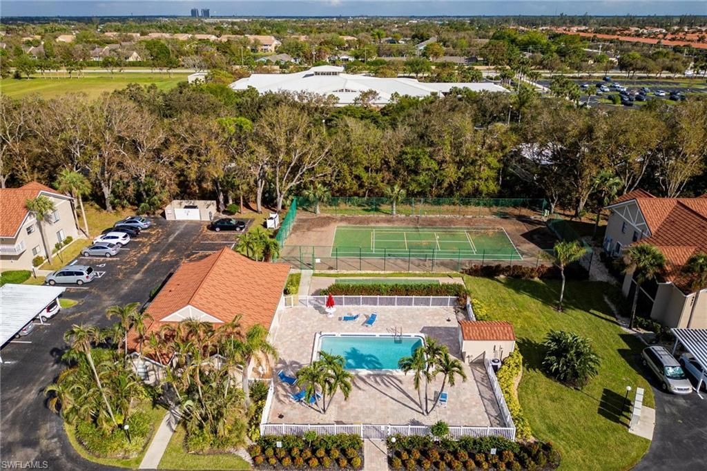 9627 Eaton Gardens Ln, Unit 204, Fort Myers, FL 33919 Photo