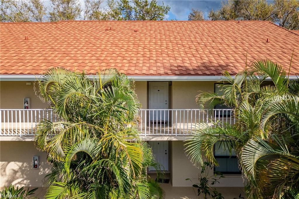 9627 Eaton Gardens Ln, Unit 204, Fort Myers, FL 33919 Photo