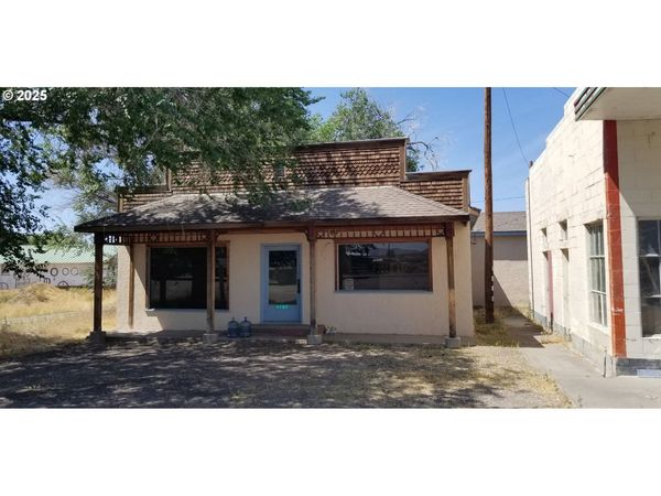 9707 S US 95 HWY, Jordan Valley, OR 97910