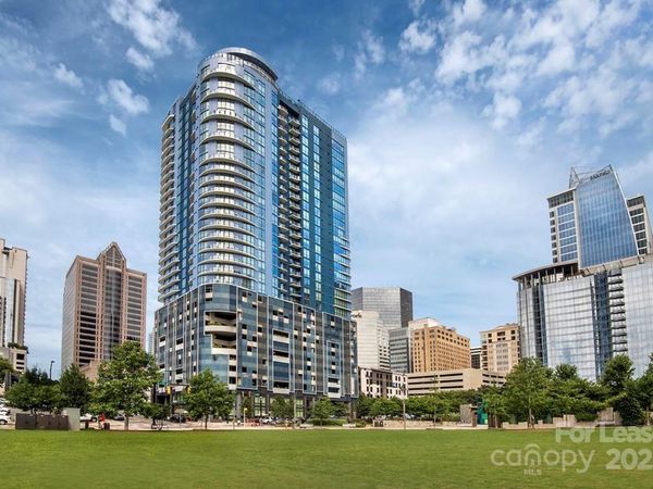 225 S Poplar Street, Unit A2, Charlotte, NC 28202