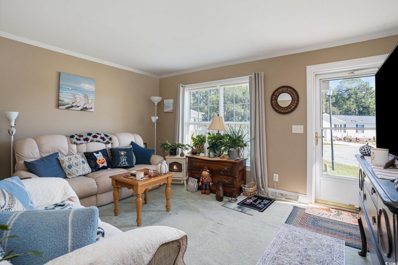 4441 Manitook Dr. Photo 5