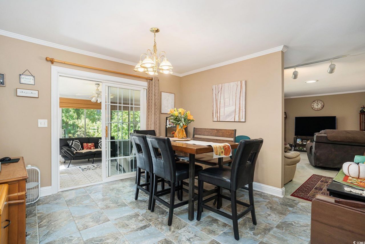 4441 Manitook Dr. Photo 9