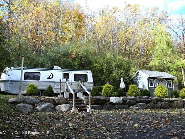 275 Creek Locks Road, Rosendale, NY 12472