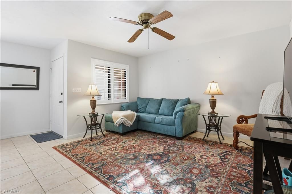 1113 Cape Coral Pkwy W, Unit 102, Cape Coral, FL 33914 Photo