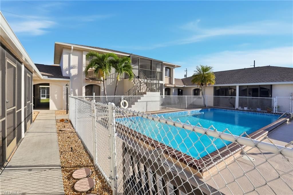 1113 Cape Coral Pkwy W, Unit 102, Cape Coral, FL 33914 Photo