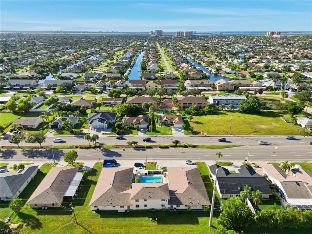 1113 Cape Coral Pkwy W, Unit 102, Cape Coral, FL 33914 Photo