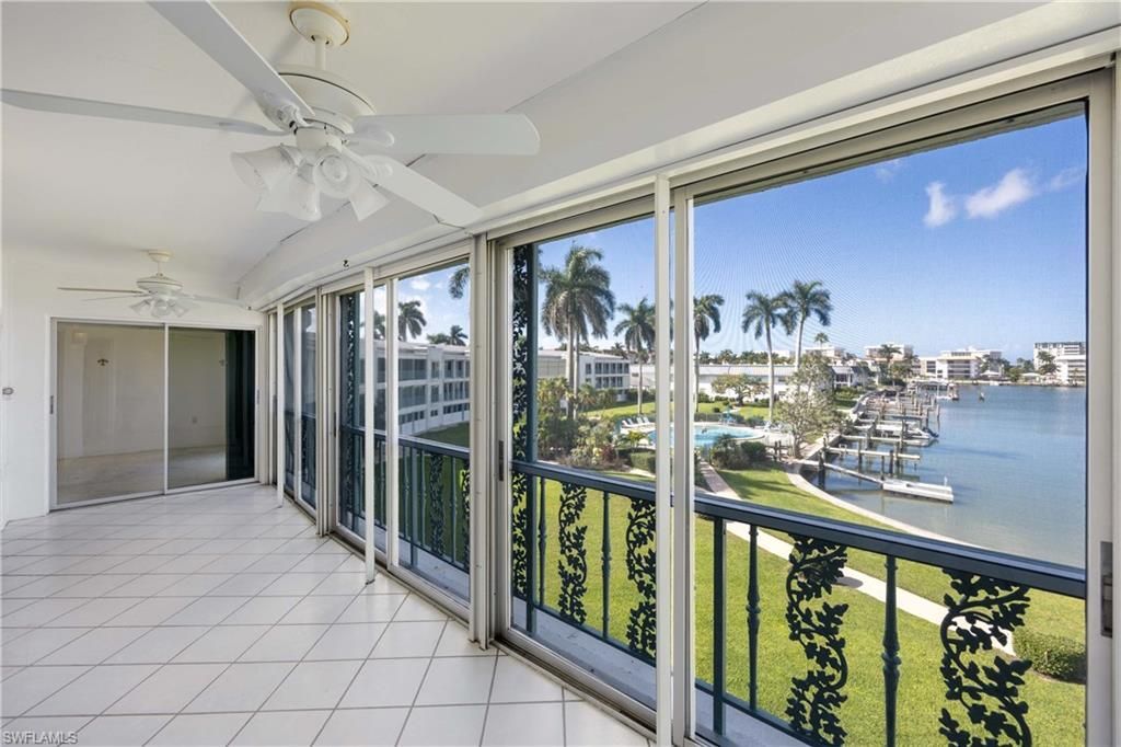 383 Harbour Dr, Unit 309, Naples, FL 34103 Photo