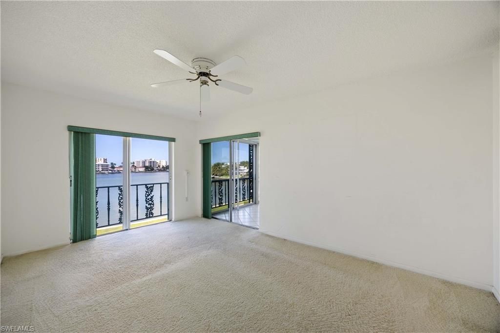 383 Harbour Dr, Unit 309, Naples, FL 34103 Photo