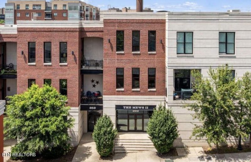 353 Ogden St, Knoxville, TN 37917 Main Photo