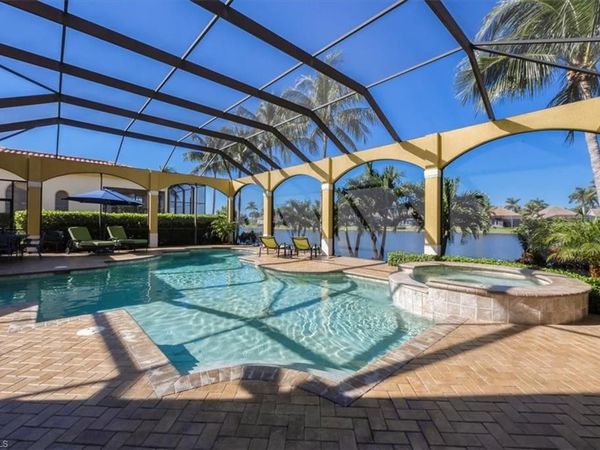 8535 Bellagio DR, NAPLES, FL 34114