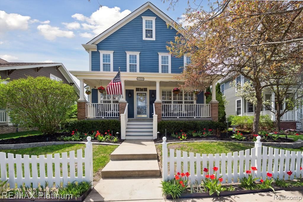 1728 Town Commons Drive, Howell, MI 48855 Main Photo