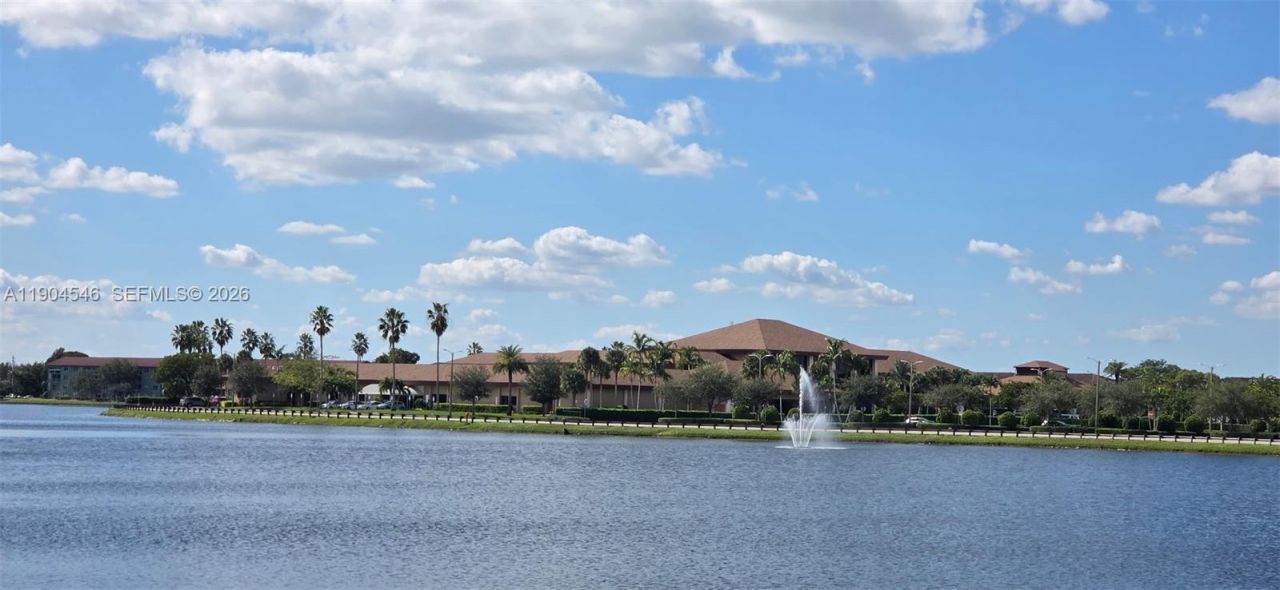 200 SW 132nd Way, Unit 212L, Pembroke Pines, FL 33027 Photo