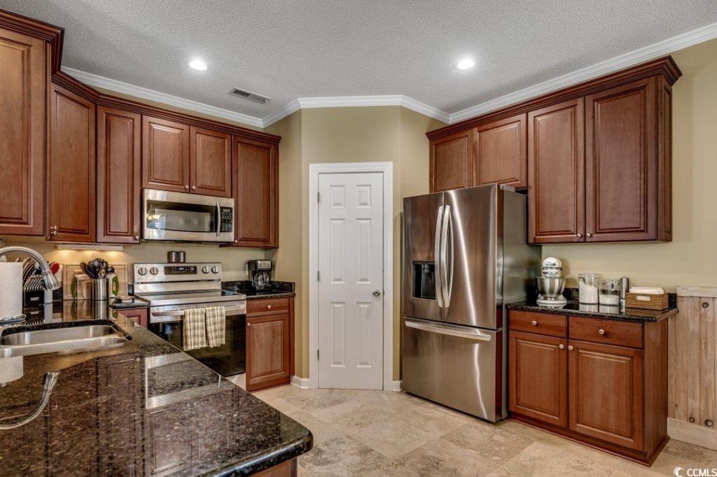 405 Calhoun Dr. Photo 8