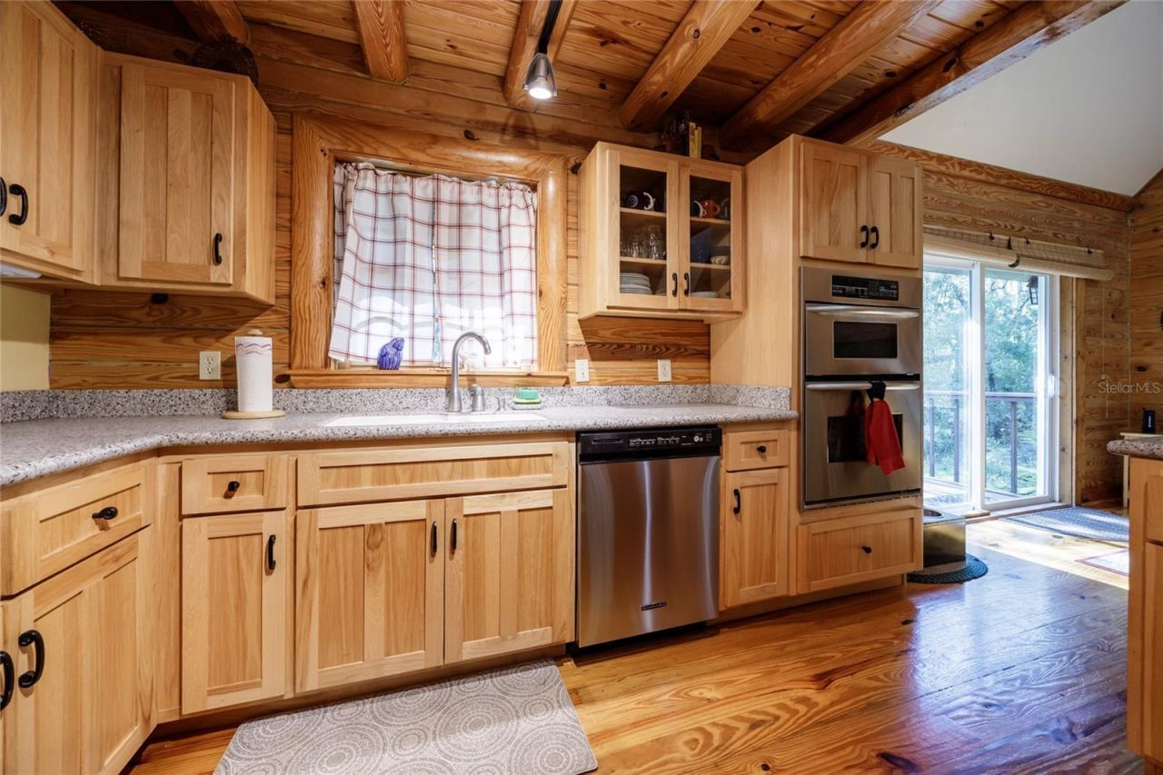 239 Riley Lake Drive, Hawthorne, FL 32640 Photo