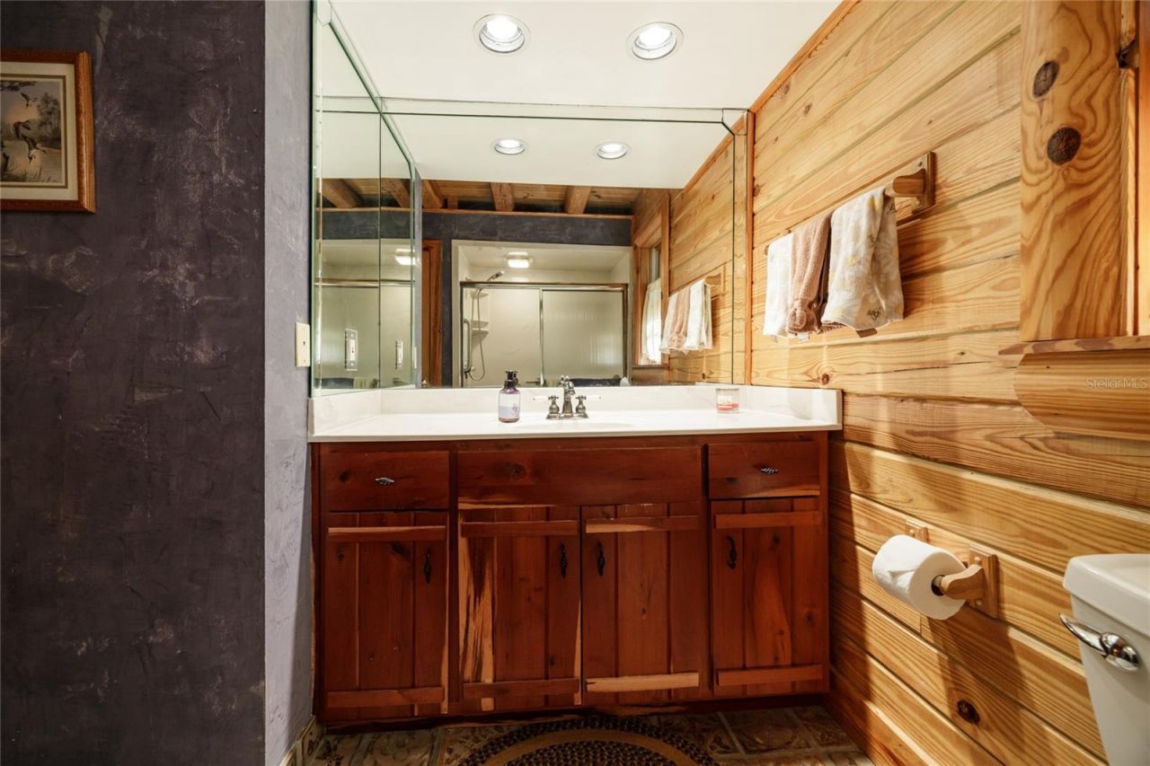 239 Riley Lake Drive, Hawthorne, FL 32640 Photo