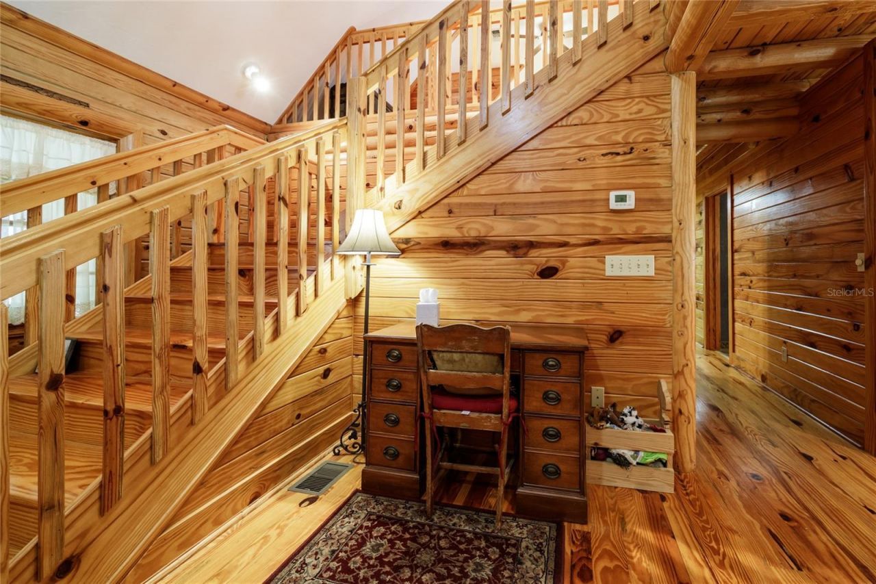 239 Riley Lake Drive, Hawthorne, FL 32640 Photo