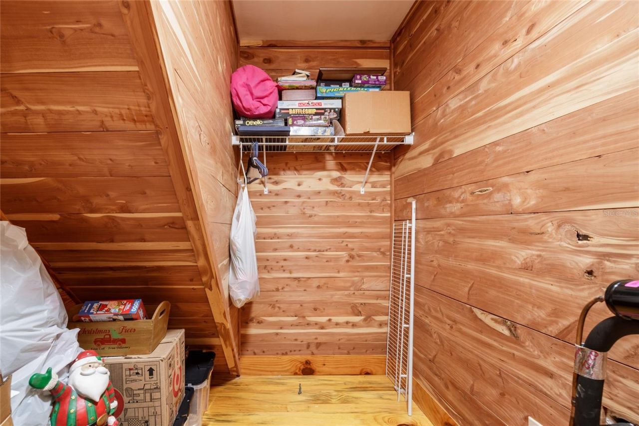 239 Riley Lake Drive, Hawthorne, FL 32640 Photo