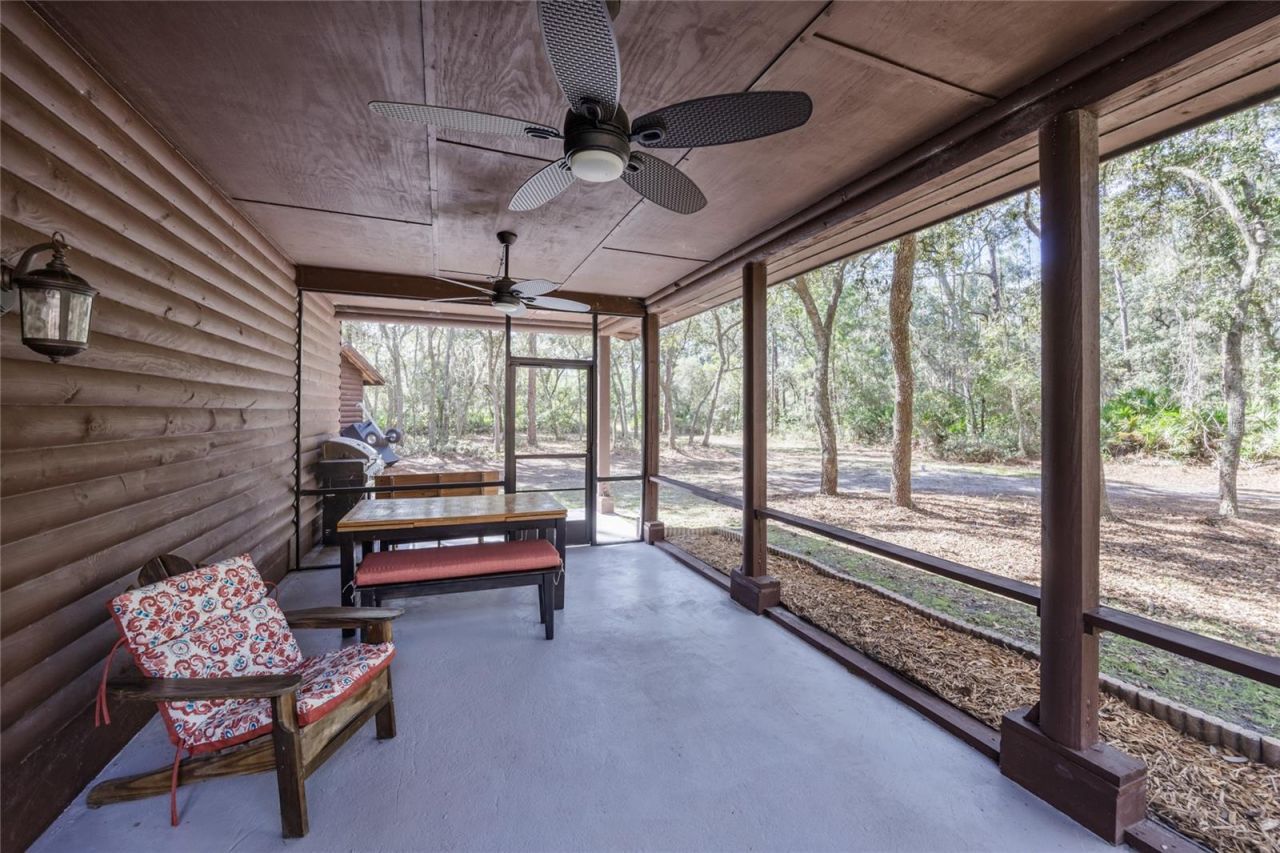 239 Riley Lake Drive, Hawthorne, FL 32640 Photo