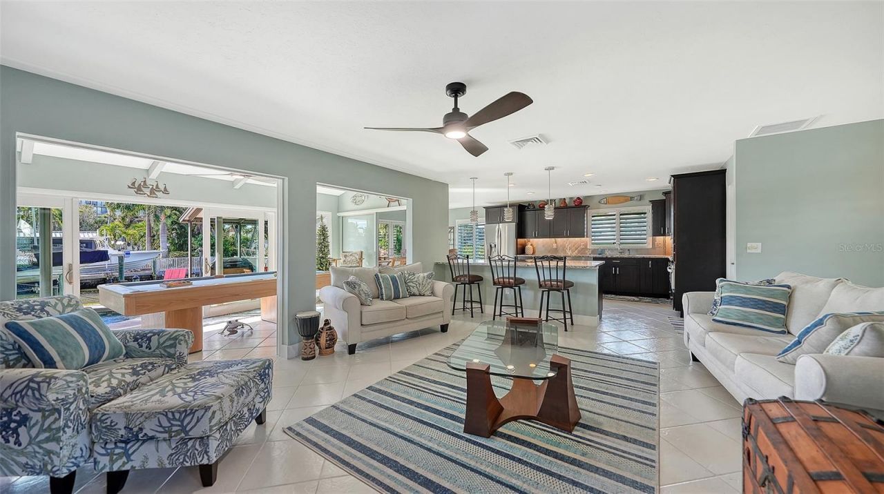 5569 Contento Drive, Sarasota, FL 34242 Photo