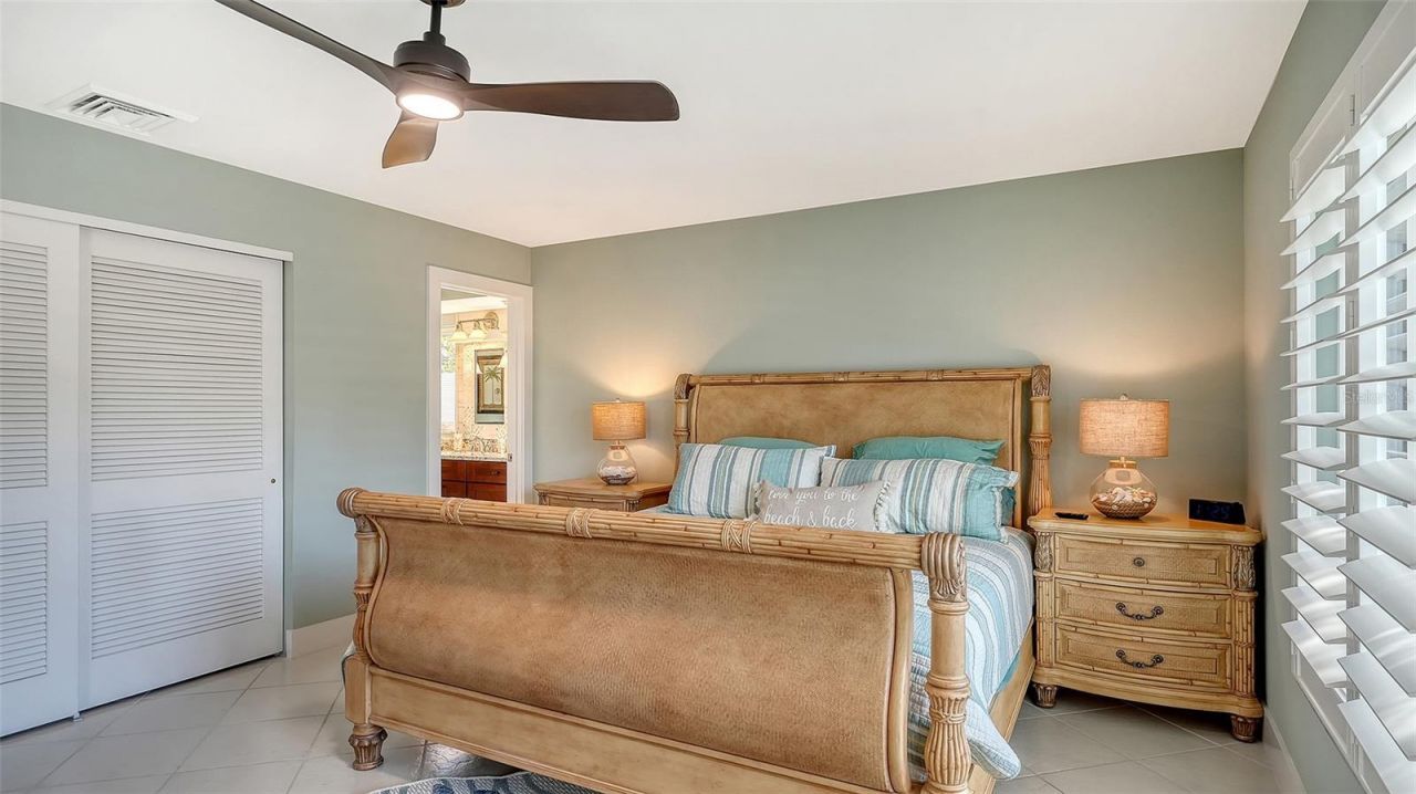 5569 Contento Drive, Sarasota, FL 34242 Photo